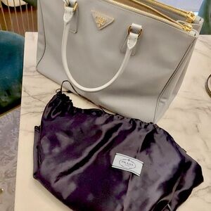 Prada Galleria large Saffiano leather bag
